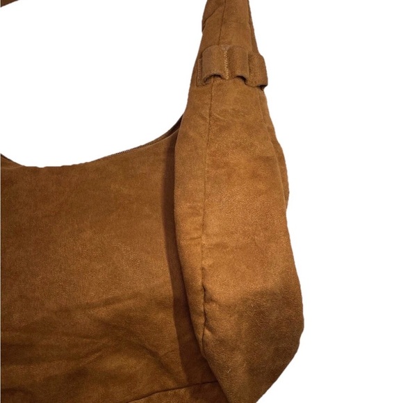 Brown slouchy hobo-style women’s purse by 35th St. bags - Picture 7 of 8